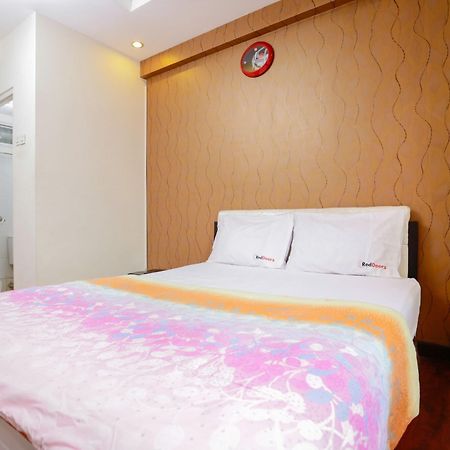 Redliving Apartemen The Suites Metro - Mary Tower E Bandung Kültér fotó