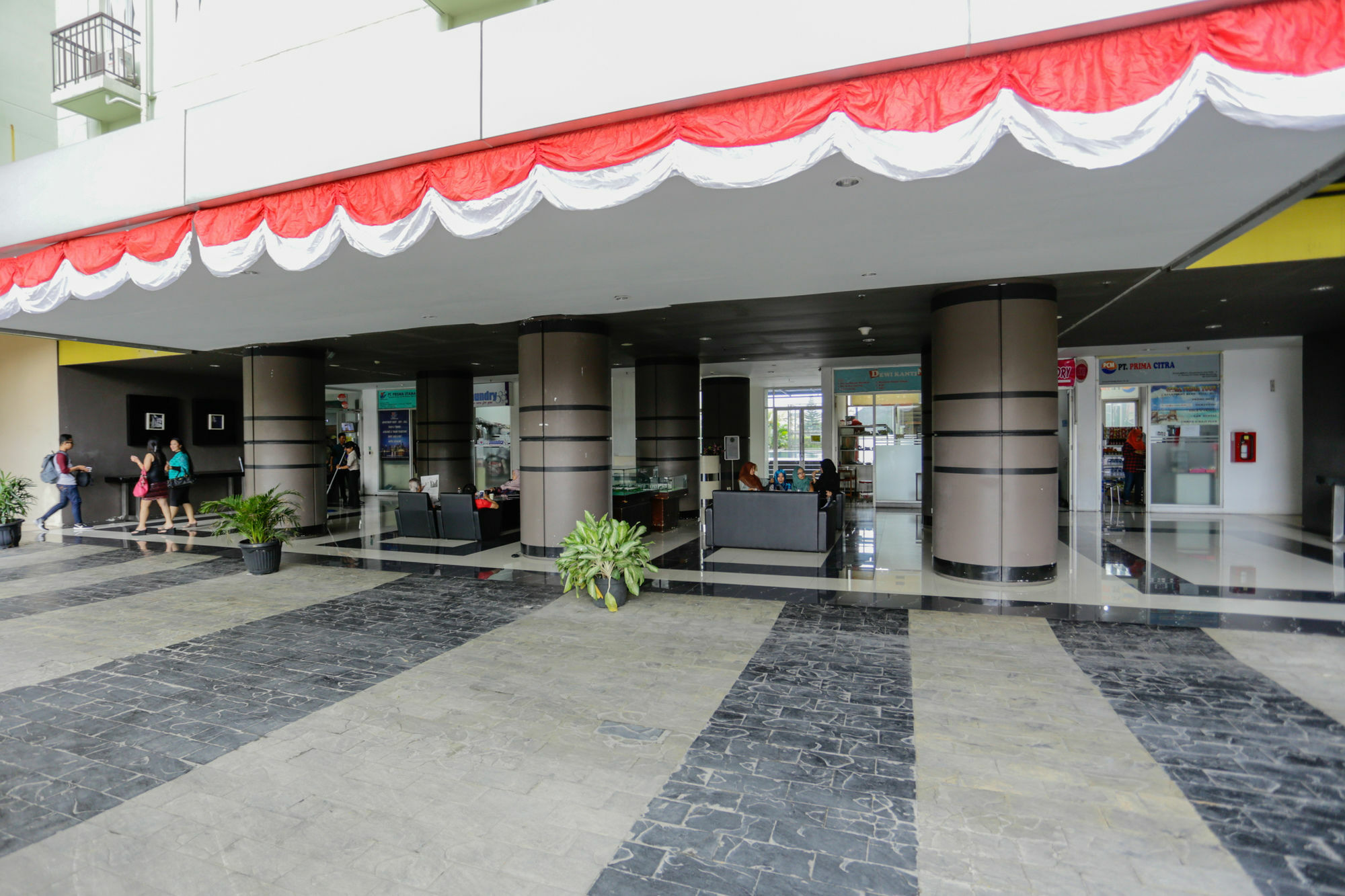 Redliving Apartemen The Suites Metro - Mary Tower E Bandung Kültér fotó